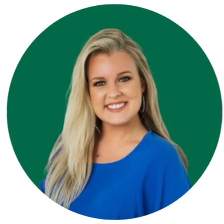 Headshot of Stephanie